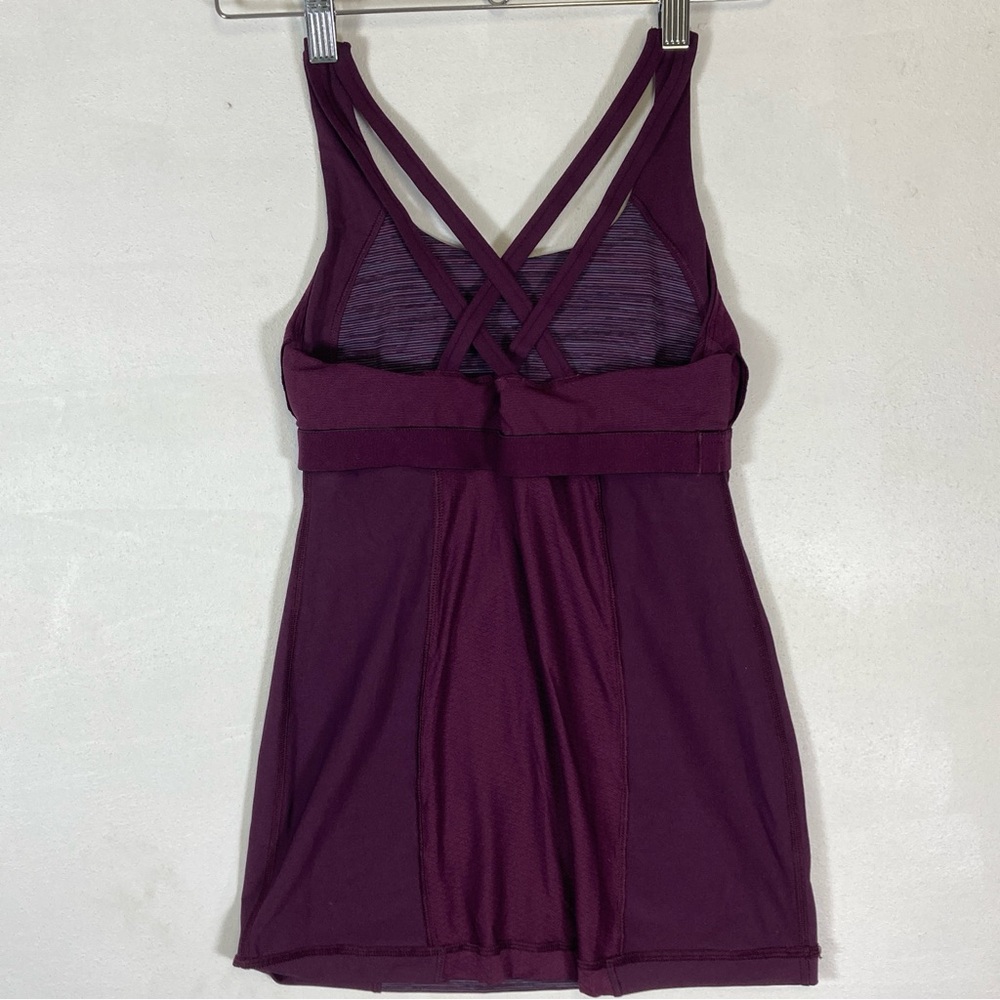 Lululemon Energy Tank Top Women’s Size 8 Purple Striped Gym Yoga Running Sport - Picture 5 of 11
